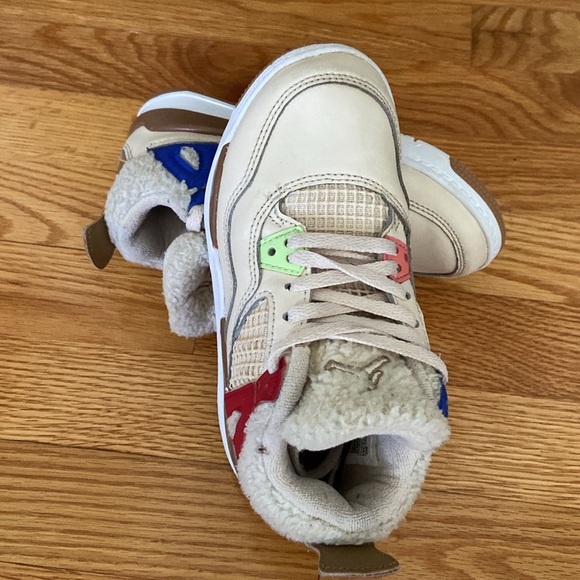 Air Jordan 4 Retro “Where the Wild Things Are” Sneakers - Picture 8 of 15